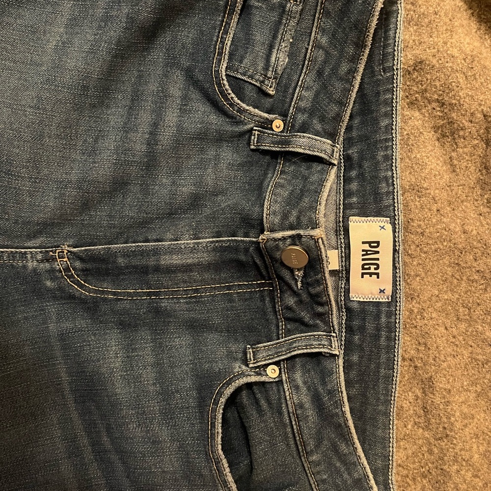 Paige EUC Laurel Canyon High Rise Dark Wash Denim Jeans